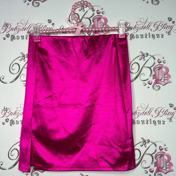 seduction Dresses & Skirts - Seduction skirt metallic lipstick pink bright  fuschia gorgeous club wear sexy